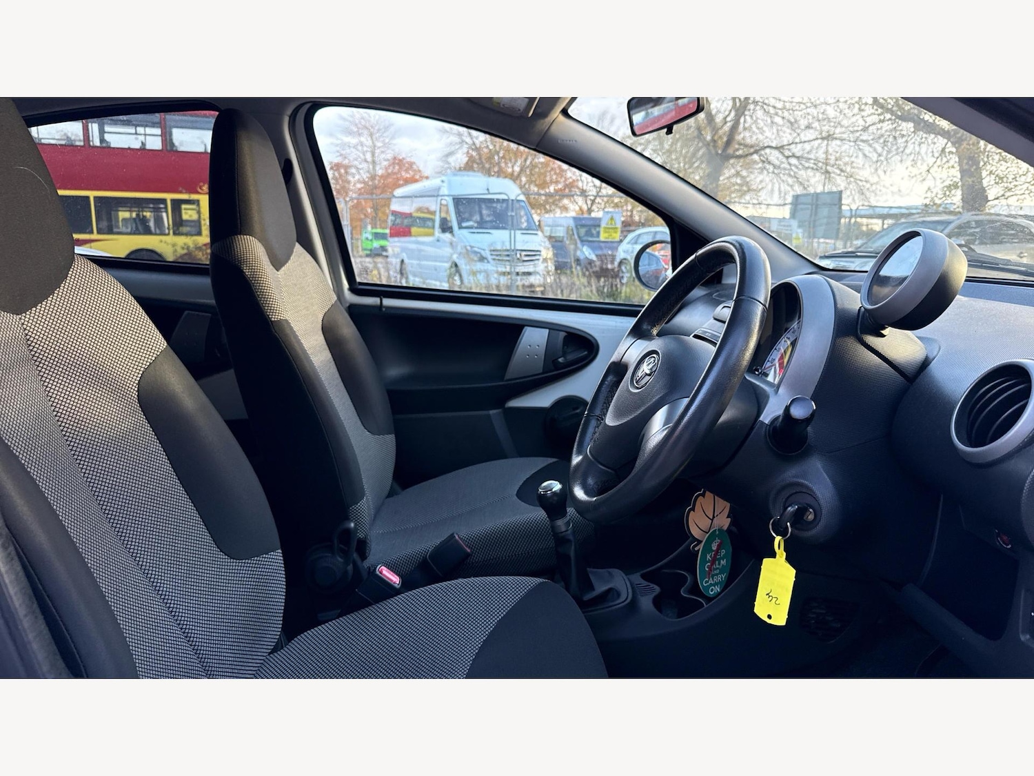 Used Toyota AYGO 2013 for sale - 76522417: Photo 13