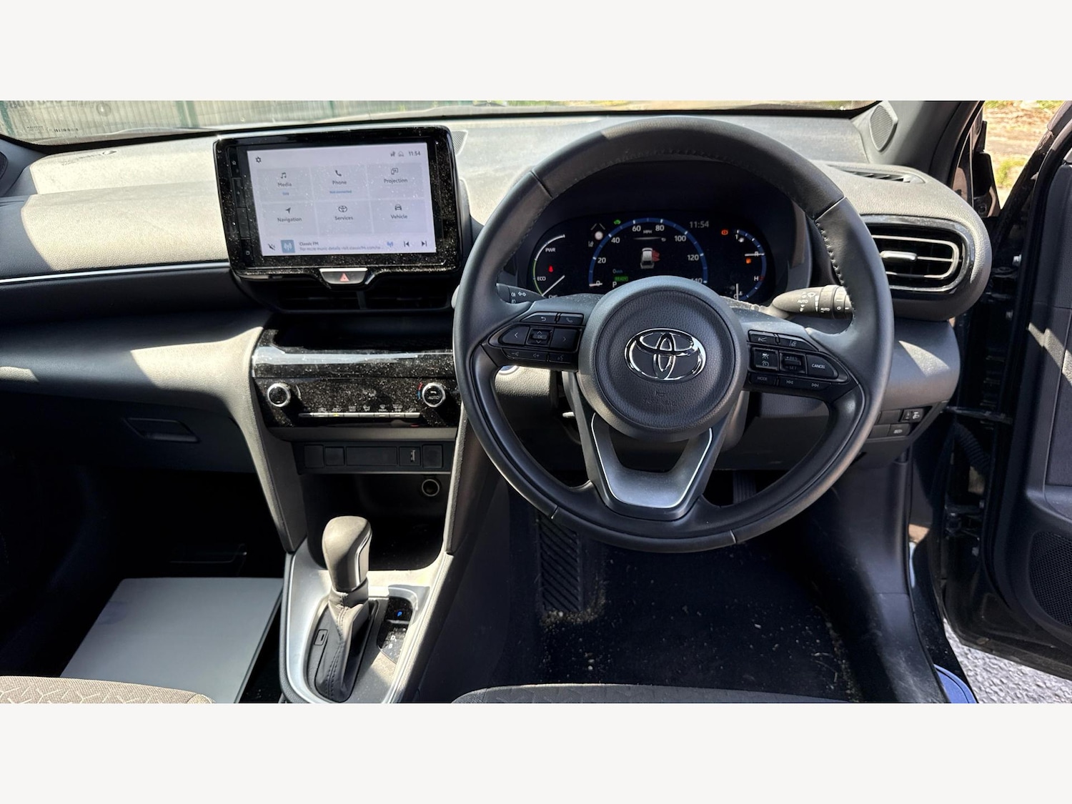 Used Toyota Yaris Cross 2023 for sale - 76498590: Photo 8
