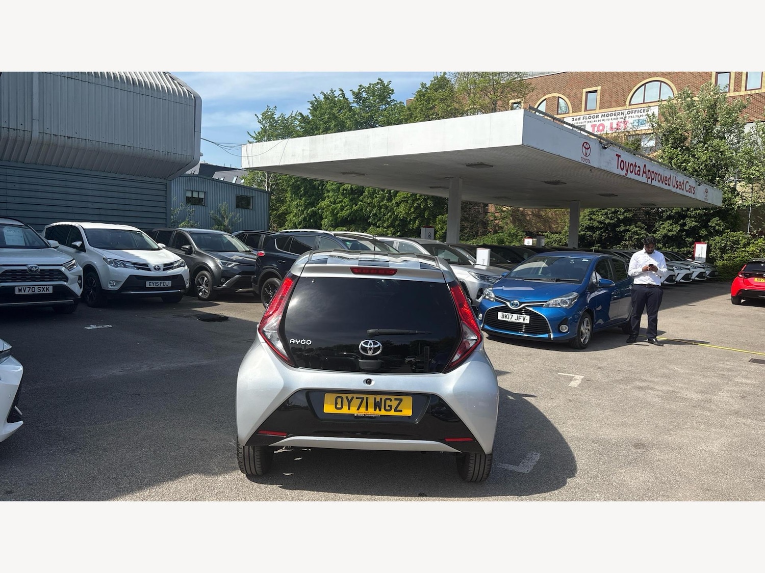 Used Toyota AYGO 2021 for sale - 76607731: Photo 21