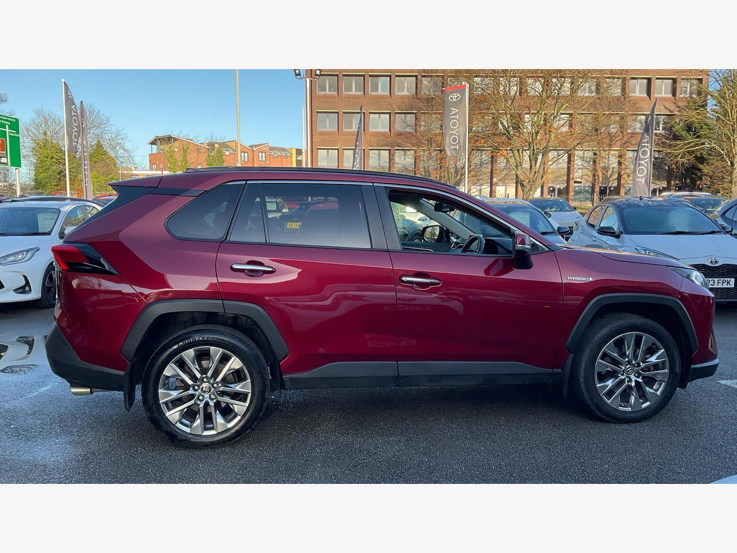 Used Toyota RAV4 2021 for sale - 76801877: Photo 18