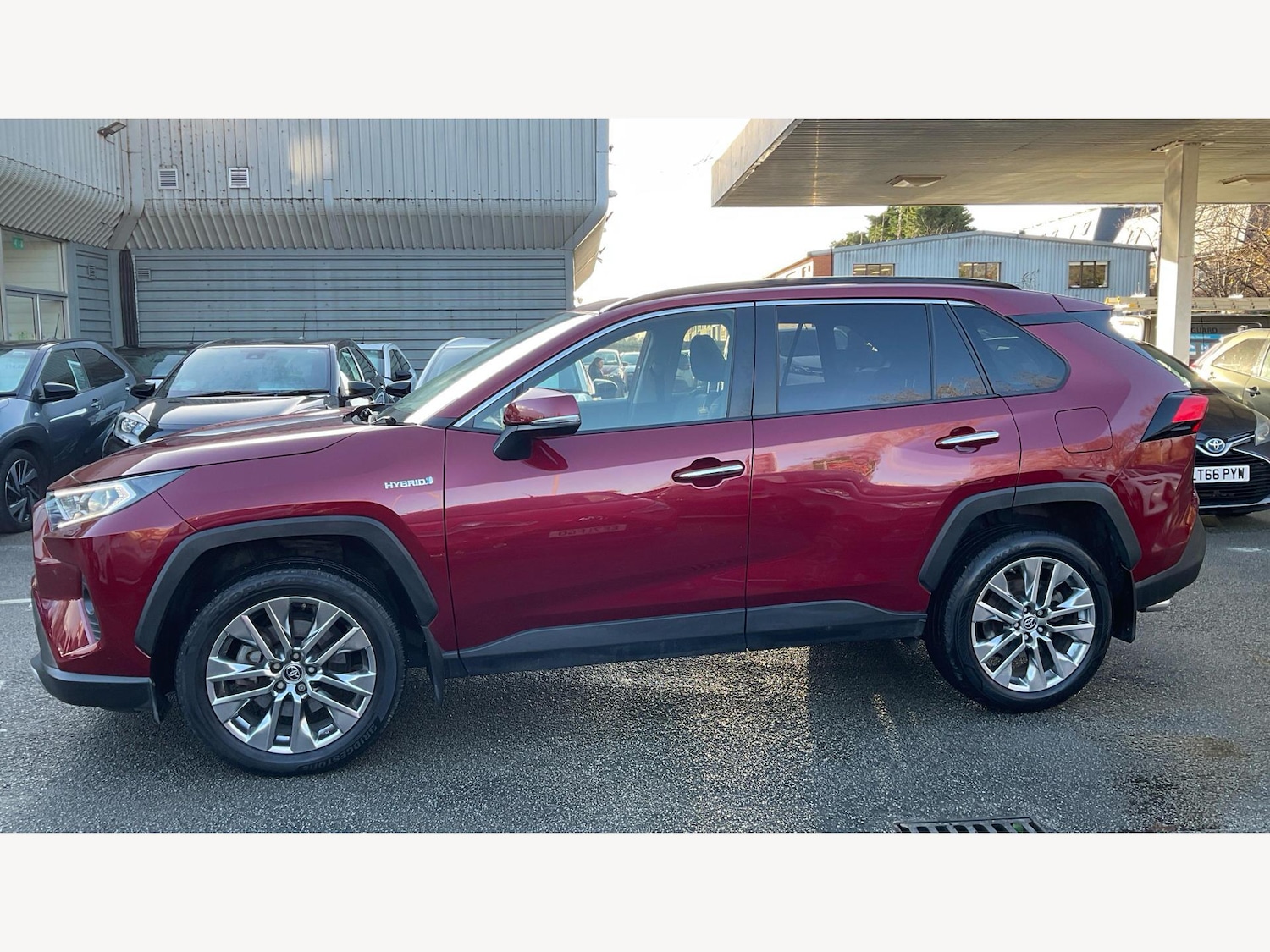 Used Toyota RAV4 2021 for sale - 76801877: Photo 19