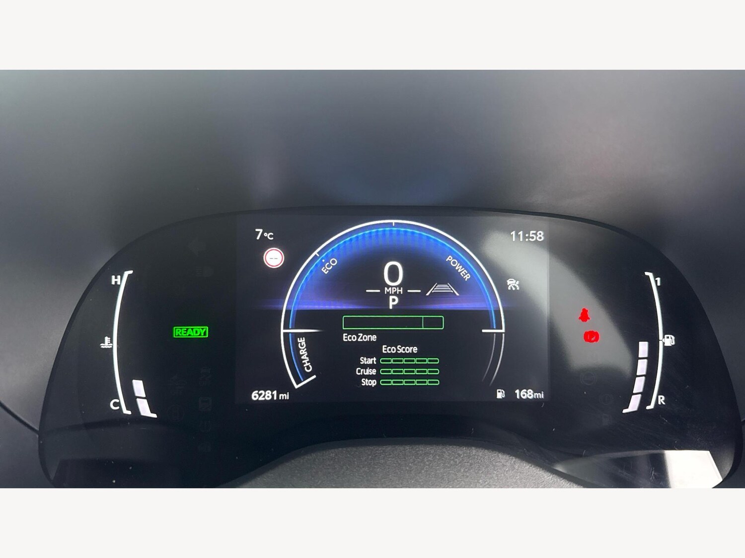 Used Toyota Yaris Cross 2025 for sale - 77574528: Photo 11