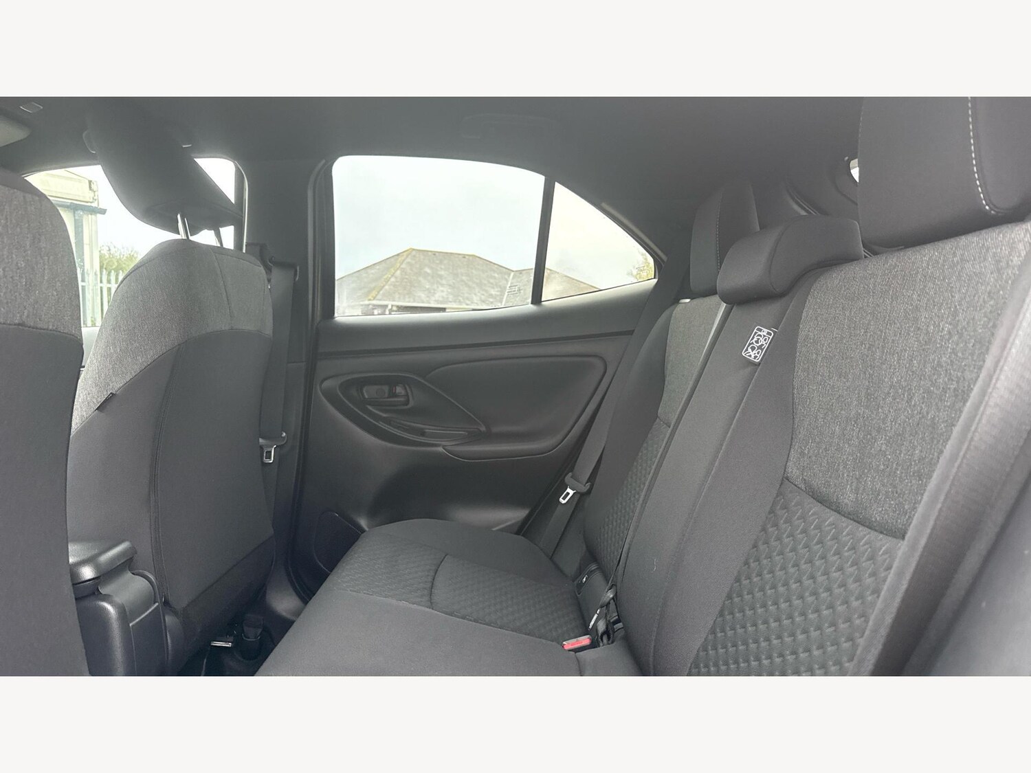 Used Toyota Yaris Cross 2025 for sale - 77574528: Photo 15
