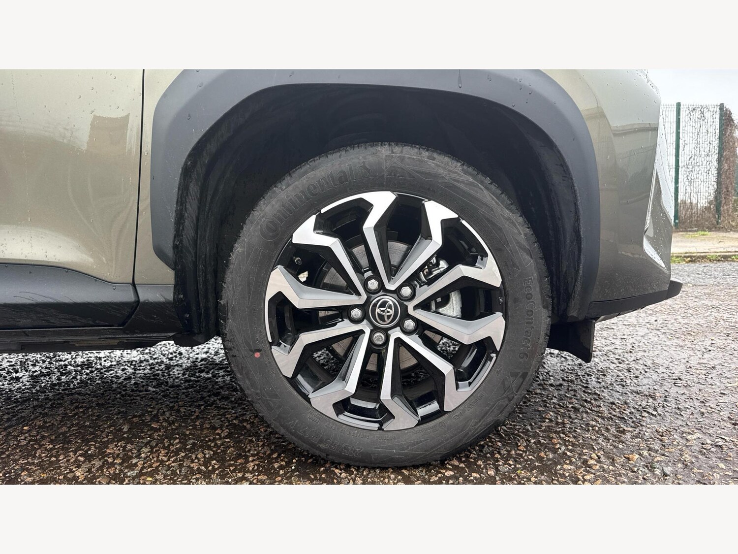 Used Toyota Yaris Cross 2025 for sale - 77574528: Photo 20