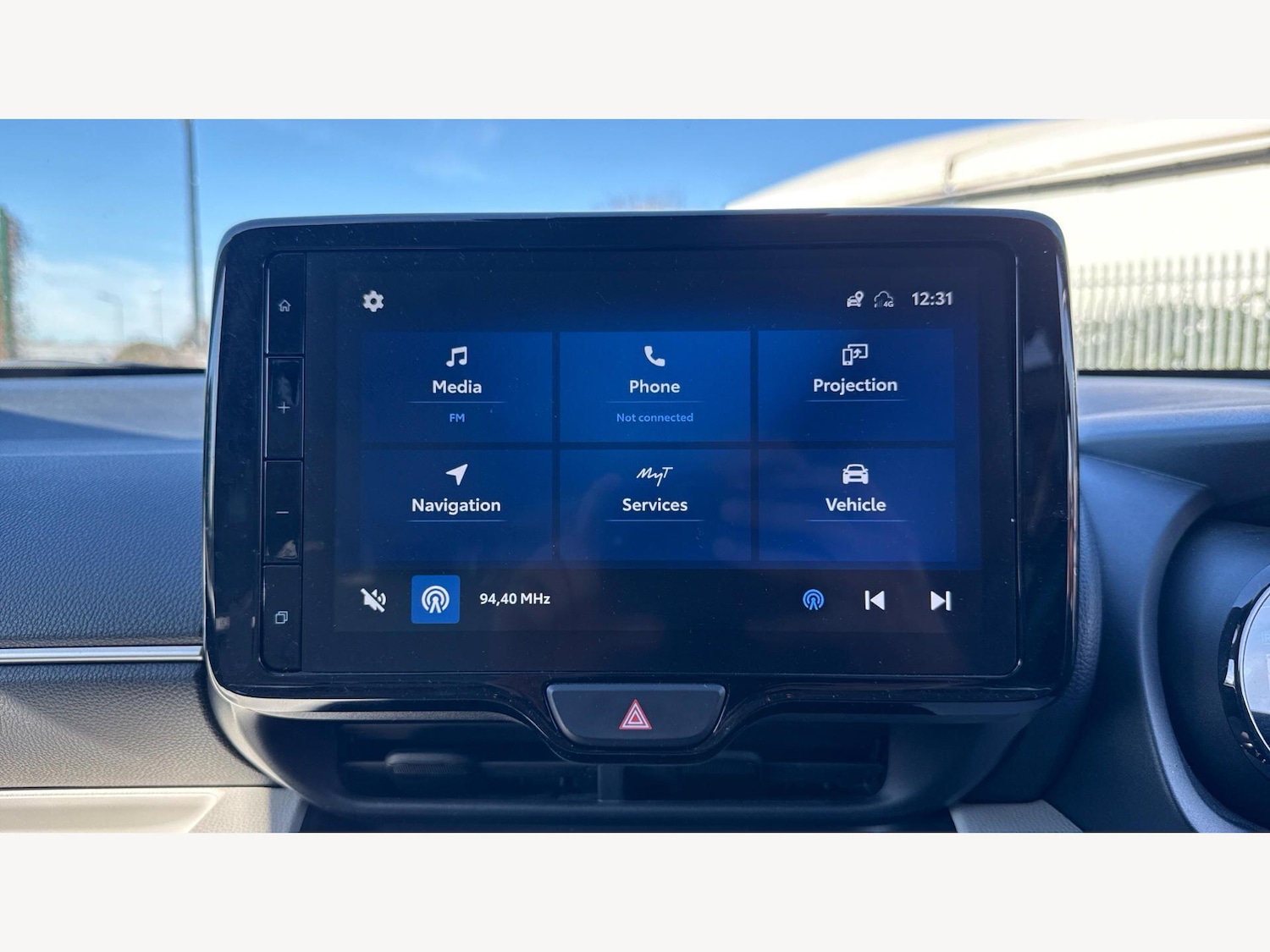 Used Toyota Yaris for sale - 77793703: Photo 9