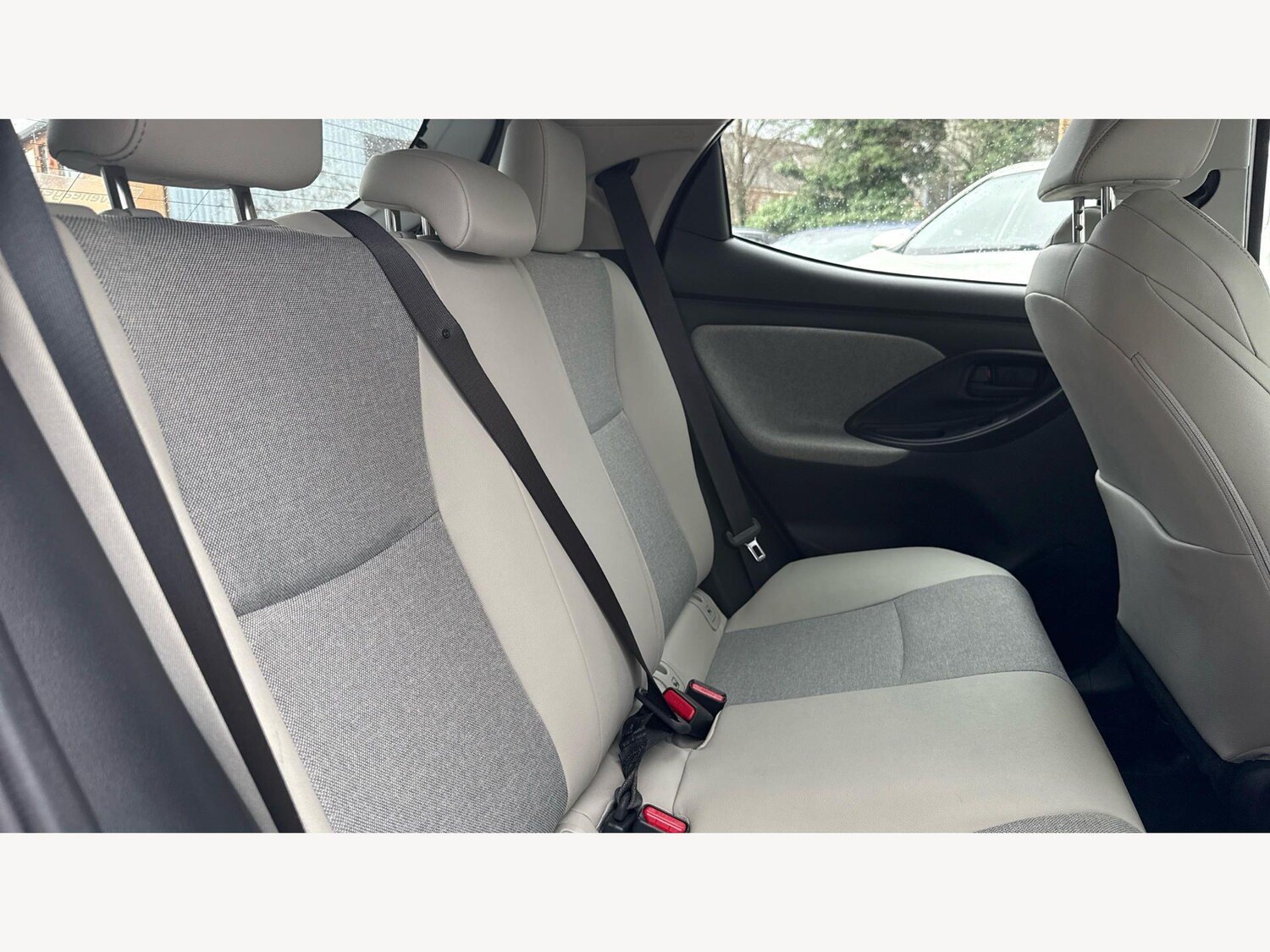 Used Toyota Yaris for sale - 77723625: Photo 14