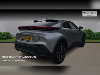 Used Toyota C-HR 2024 for sale - 77611401: Photo