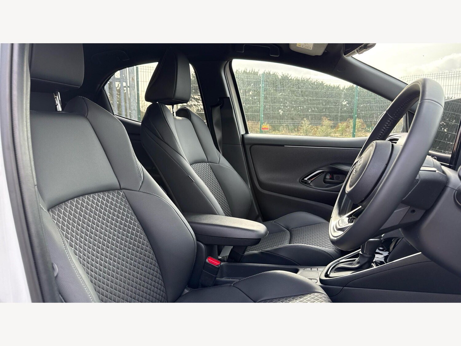 Used Toyota Yaris 2025 for sale - 77908781: Photo 13