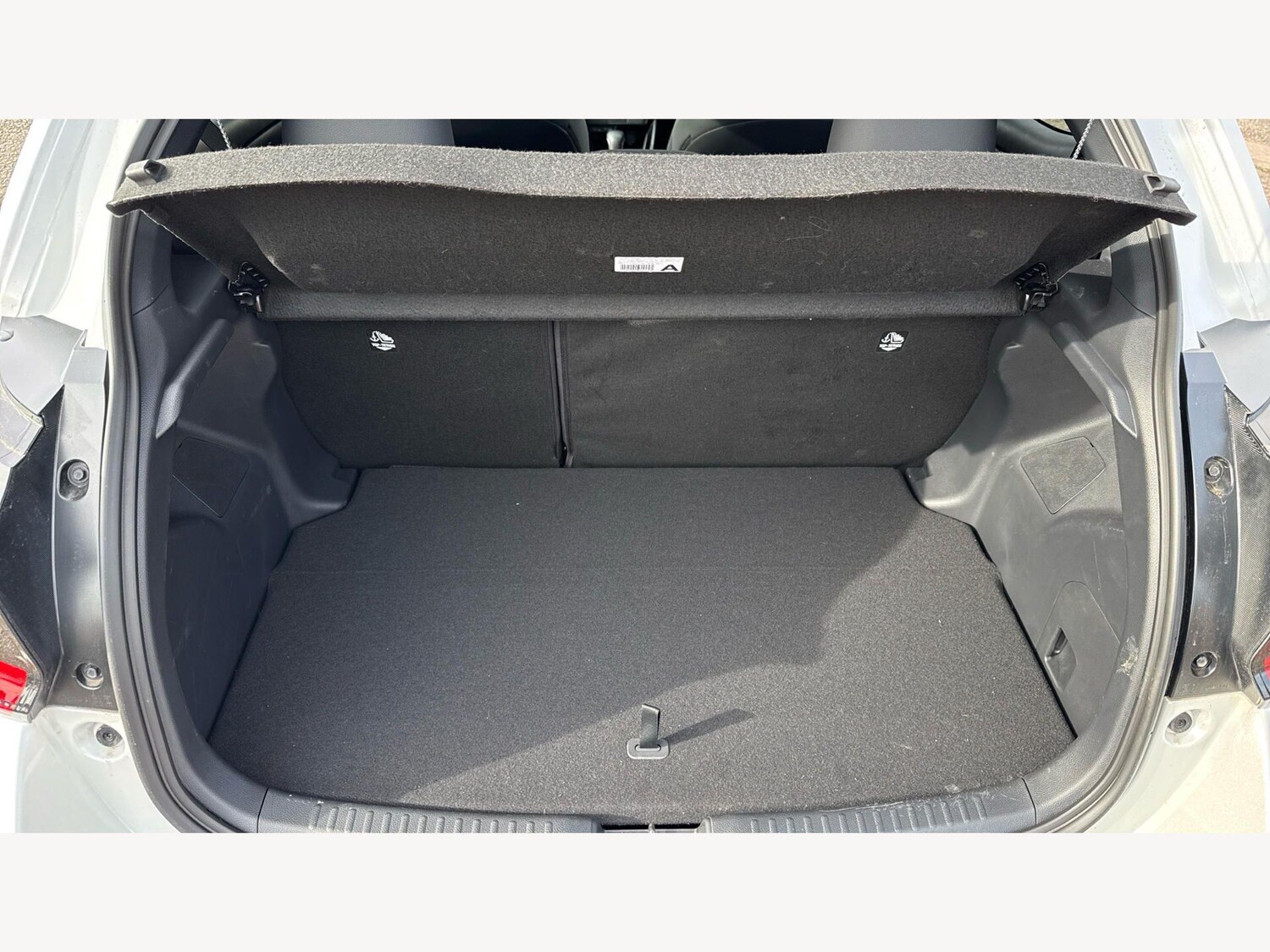 Used Toyota Yaris 2025 for sale - 77908781: Photo 16