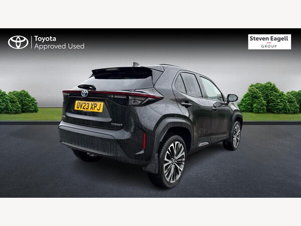 Used Toyota Yaris Cross 2023 for sale - 76188689: Photo 2