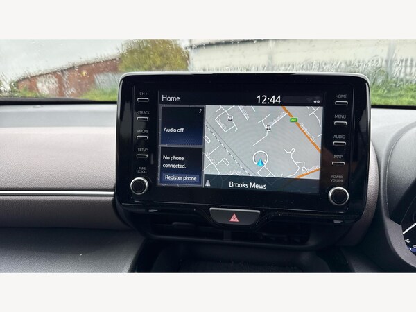 Used Toyota Yaris Cross 2023 for sale - 76188689: Photo 9