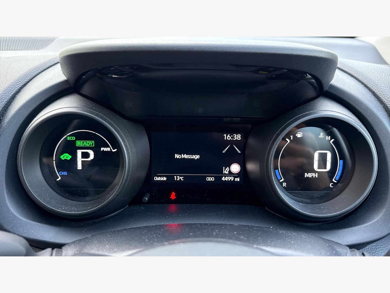 Used Toyota Yaris 2022 for sale - 76399222: Photo 11