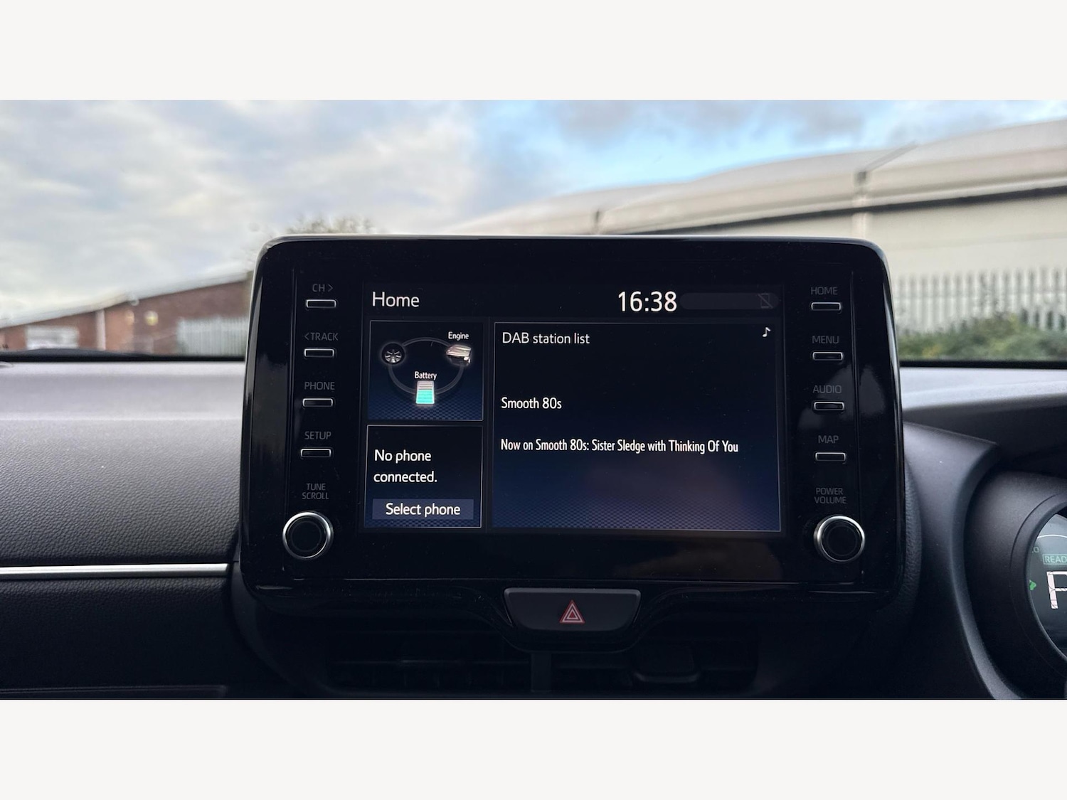 Used Toyota Yaris 2022 for sale - 76399222: Photo 9