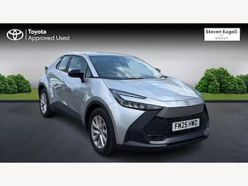 Used Toyota C-HR 2025 for sale - 79657442: Photo