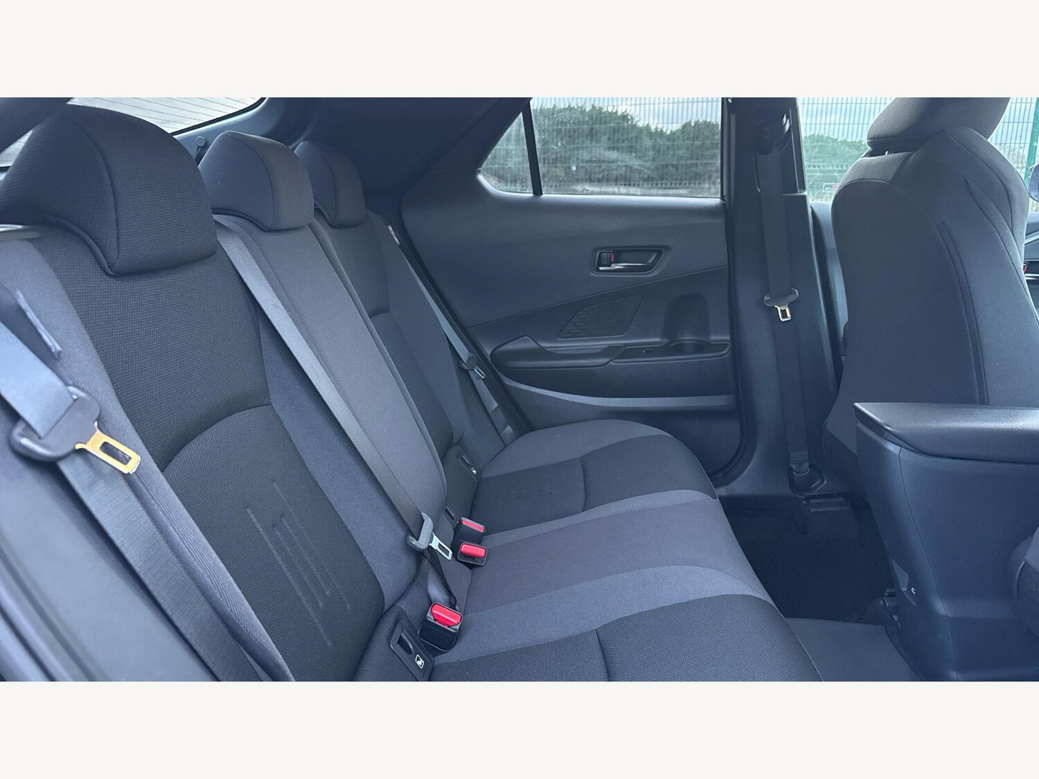 Used Toyota C-HR 2024 for sale - 77565024: Photo 14