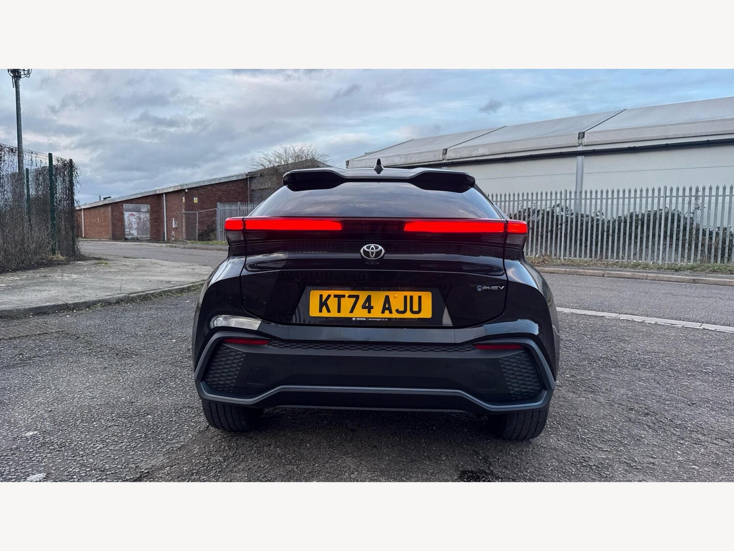 Used Toyota C-HR 2024 for sale - 77565024: Photo 21