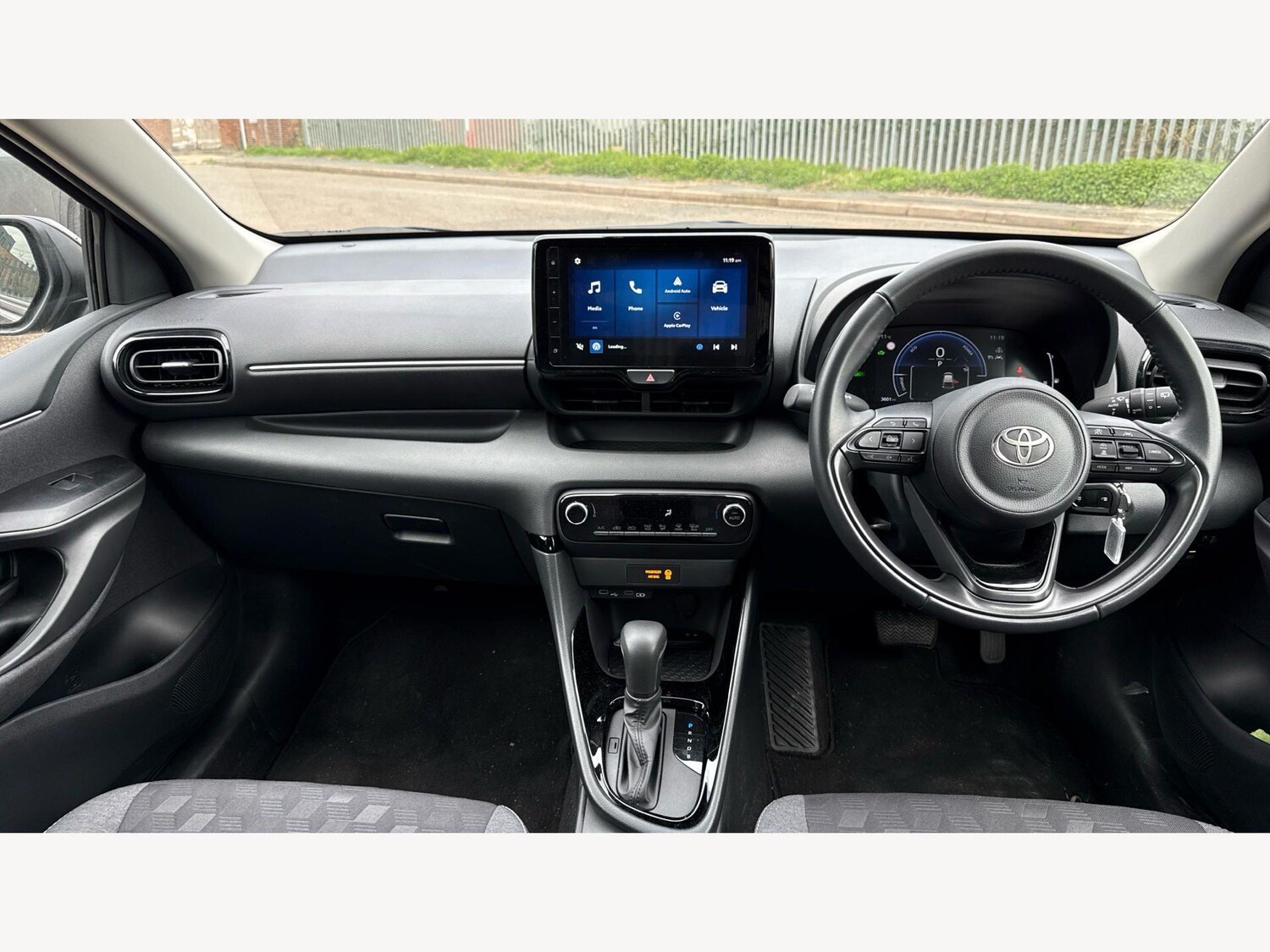 Used Toyota Yaris for sale - 77908770: Photo 7