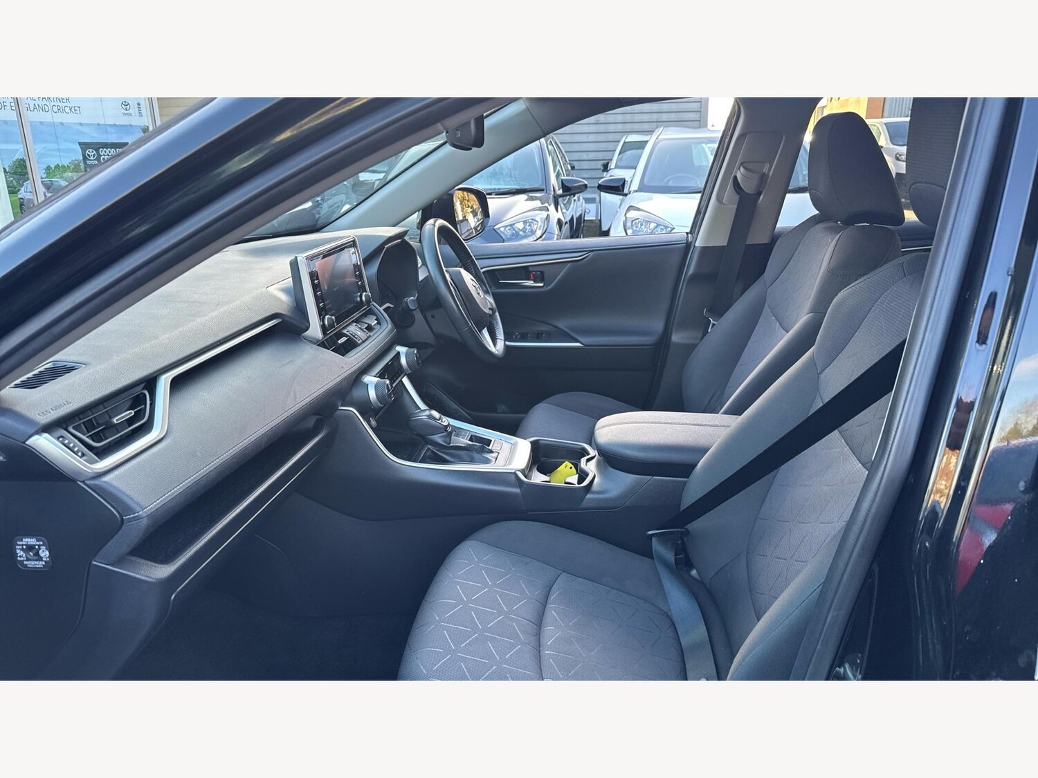 Used Toyota RAV4 2020 for sale - 77455246: Photo 12