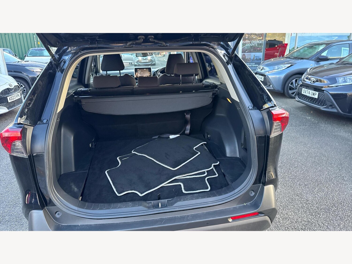 Used Toyota RAV4 2020 for sale - 77455246: Photo 16