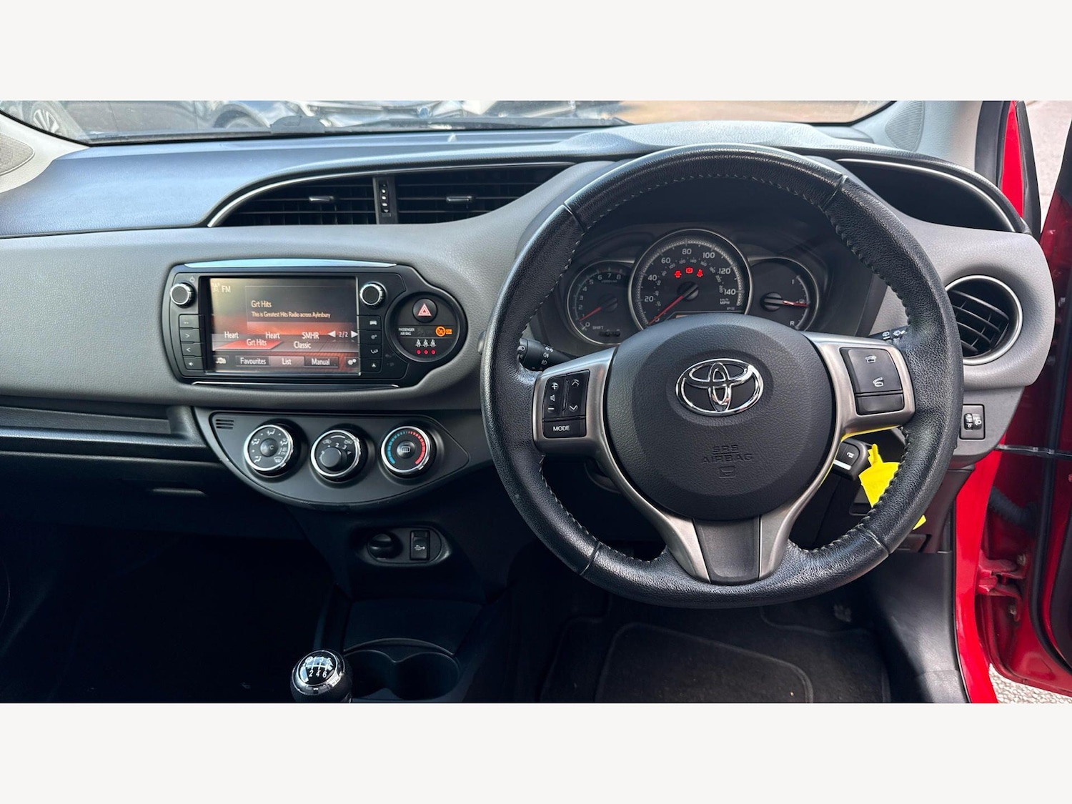 Used Toyota Yaris 2015 for sale - 78099843: Photo 8