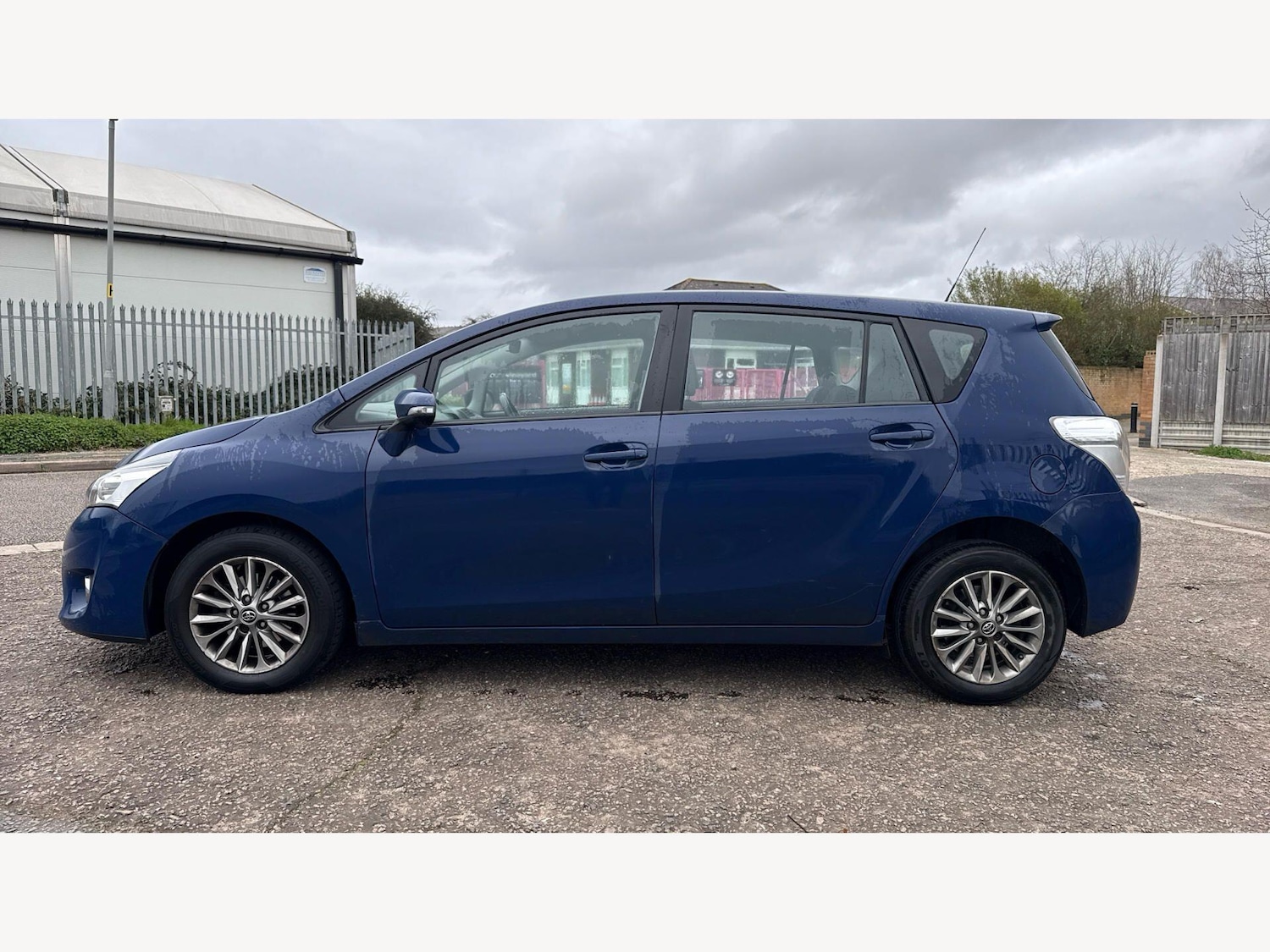 Used Toyota Verso for sale - 77925318: Photo 19