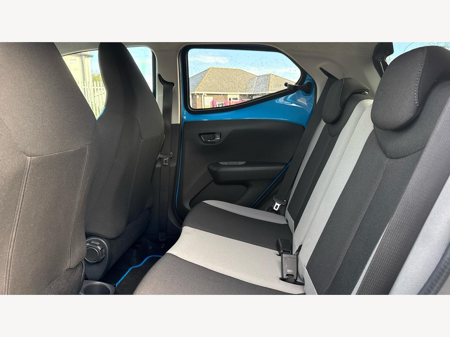 Used Toyota AYGO 2016 for sale - 76926381: Photo 15