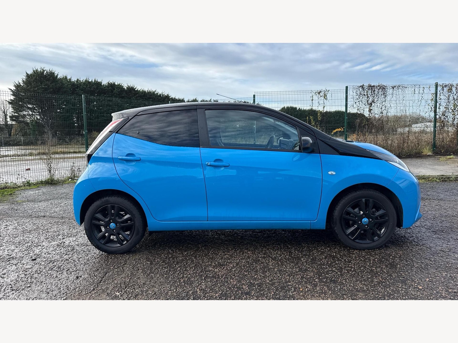 Used Toyota AYGO 2016 for sale - 76926381: Photo 18