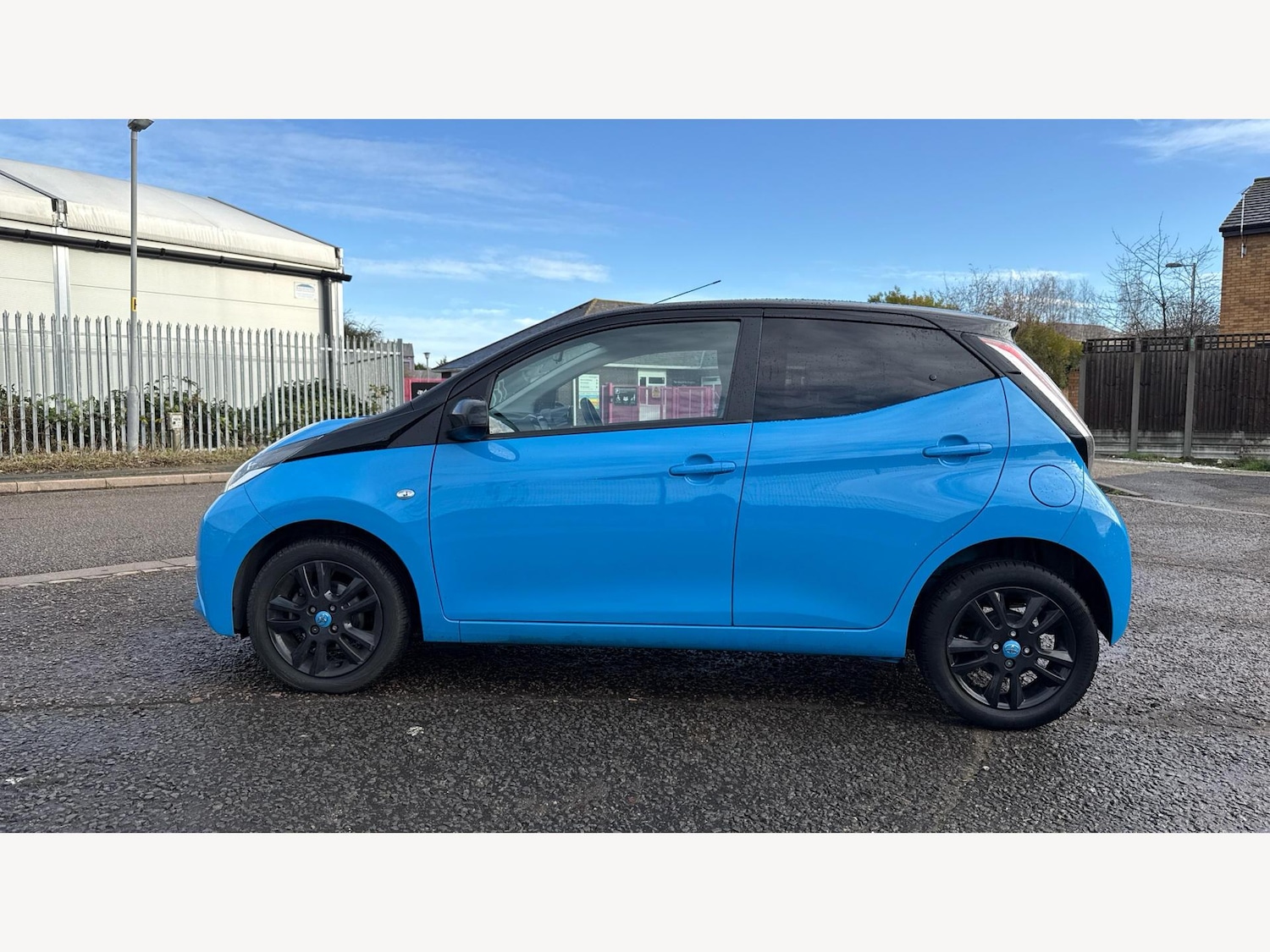 Used Toyota AYGO 2016 for sale - 76926381: Photo 19