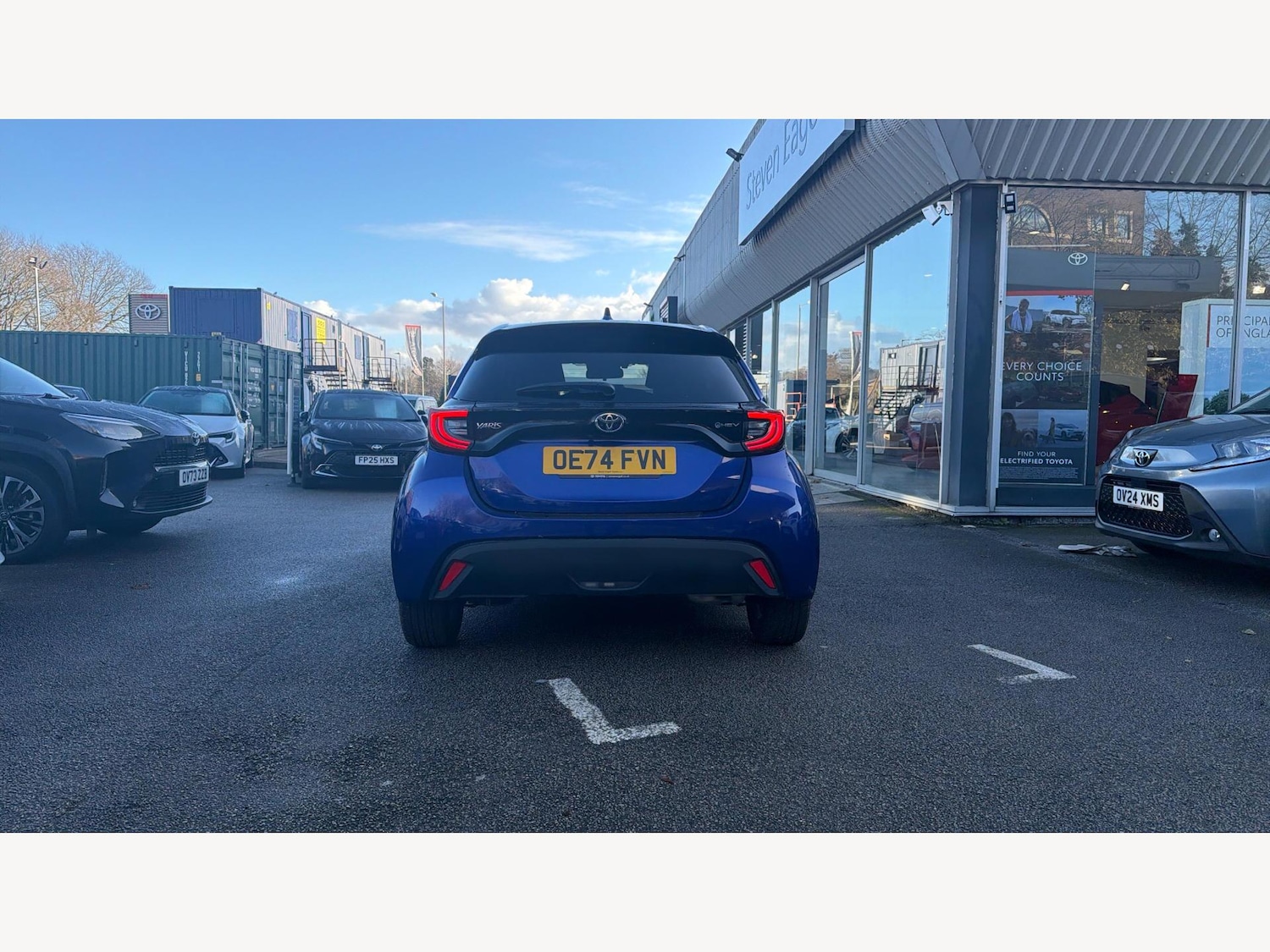 Used Toyota Yaris 2024 for sale - 77073909: Photo 21