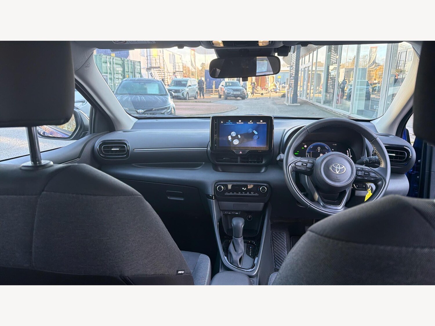 Used Toyota Yaris 2024 for sale - 77073909: Photo 7