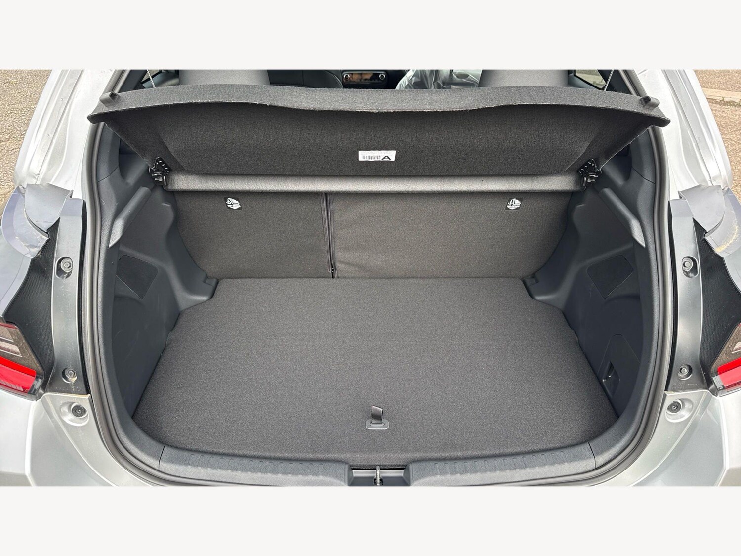 Used Toyota Yaris for sale - 77925749: Photo 16