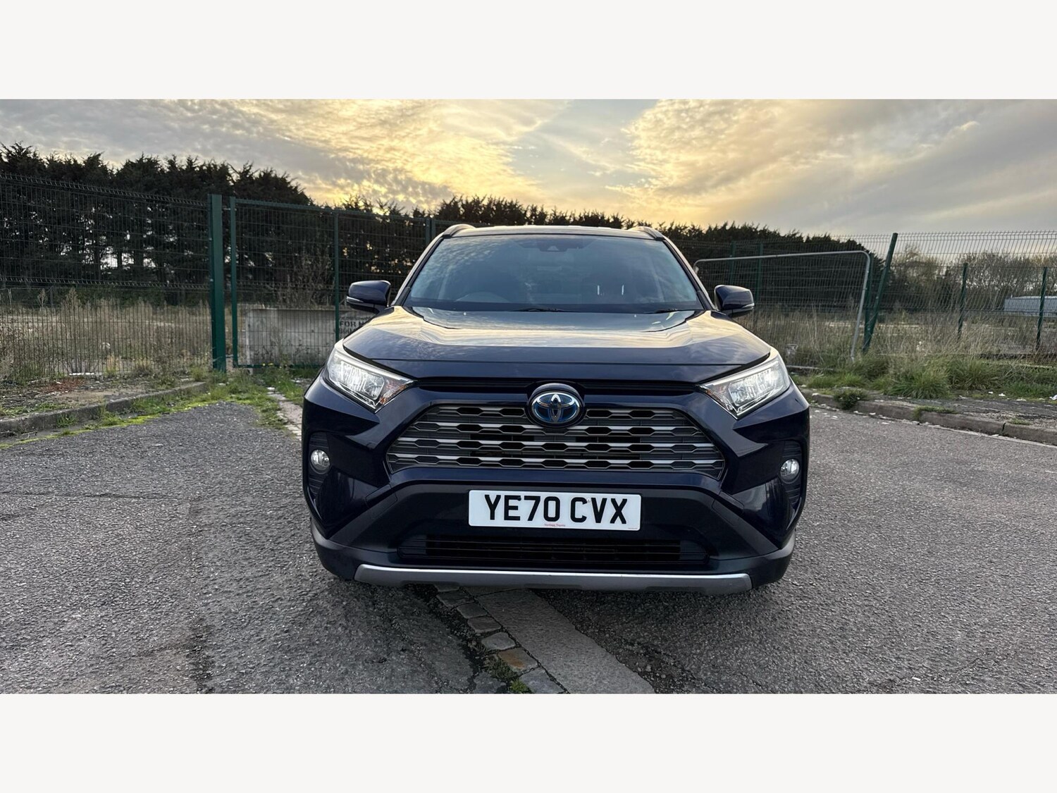 Used Toyota RAV4 2020 for sale - 76607699: Photo 17