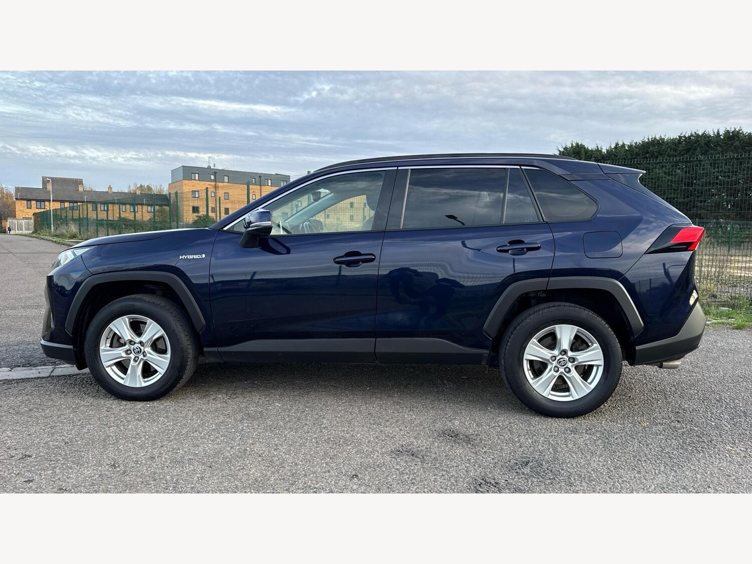 Used Toyota RAV4 2020 for sale - 76607699: Photo 19