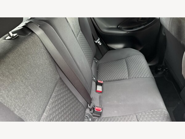 Used Toyota Yaris Cross 2024 for sale - 76307330: Photo 14