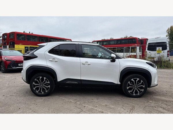 Used Toyota Yaris Cross 2024 for sale - 76307330: Photo 18
