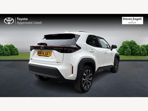 Used Toyota Yaris Cross 2024 for sale - 76307330: Photo 2