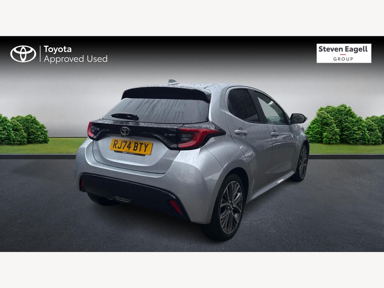 Used Toyota Yaris 2024 for sale - 77229685: Photo 2