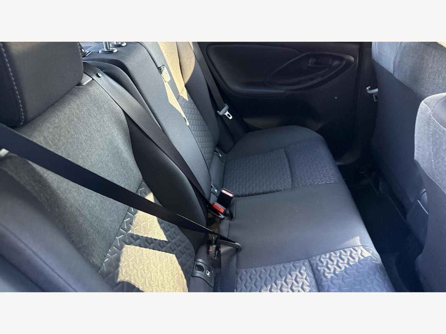 Used Toyota Yaris Cross 2024 for sale - 77412269: Photo 14