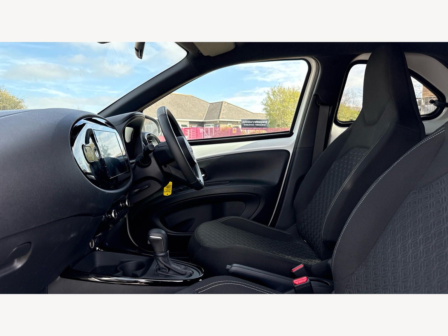 Used Toyota Aygo X 2025 for sale - 77994027: Photo 12