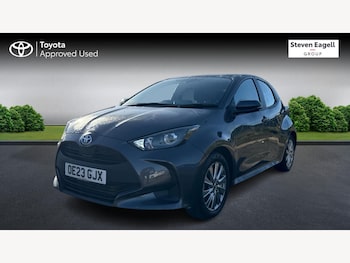 Used Toyota Yaris 2023 for sale - 76688545: Photo