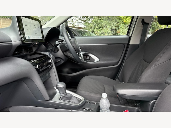 Used Toyota Yaris Cross 2024 for sale - 76189594: Photo 12