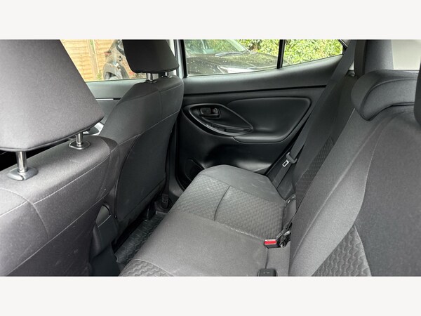 Used Toyota Yaris Cross 2024 for sale - 76189594: Photo 15