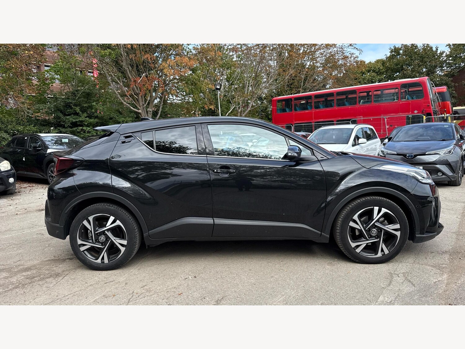 Used Toyota C-HR 2023 for sale - 76095056: Photo 18