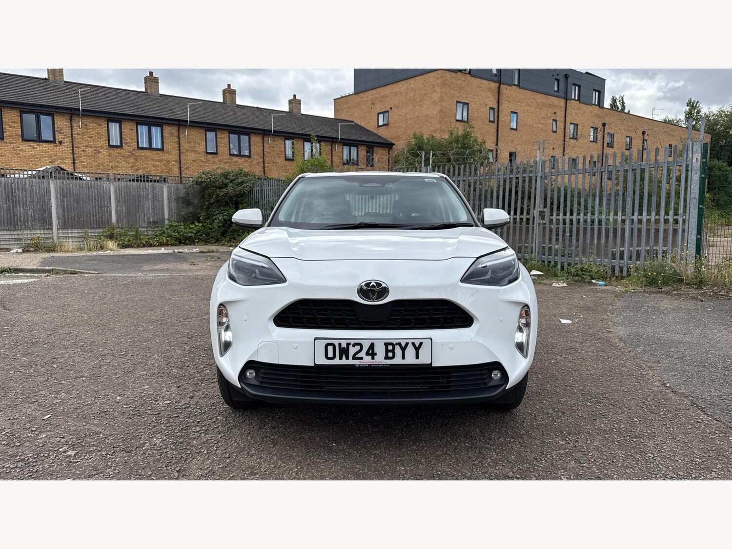 Used Toyota Yaris Cross 2024 for sale - 77290647: Photo 17