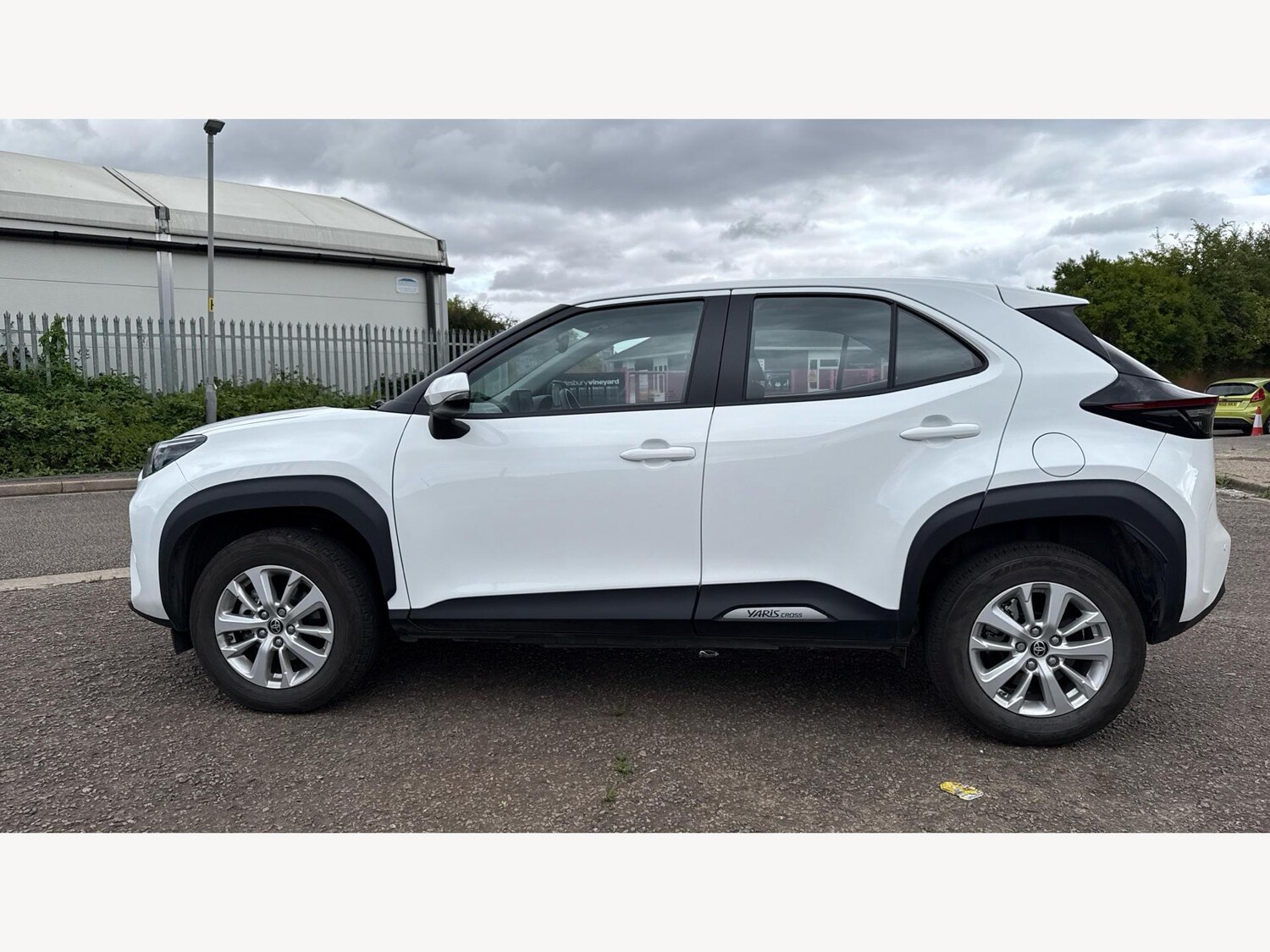 Used Toyota Yaris Cross 2024 for sale - 77290647: Photo 19