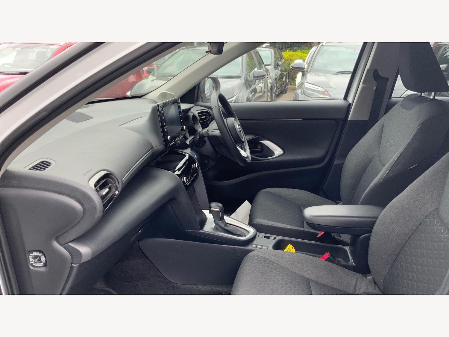 Used Toyota Yaris Cross 2023 for sale - 77484528: Photo 10