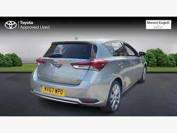 Used Toyota Auris 2017 for sale - 79388232: Photo