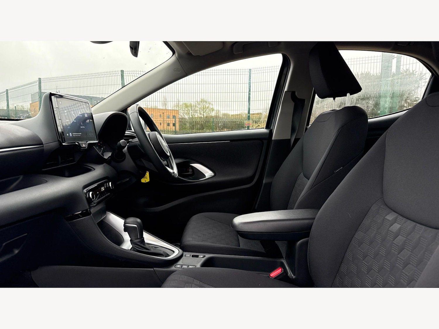 Used Toyota Yaris 2025 for sale - 78062884: Photo 12