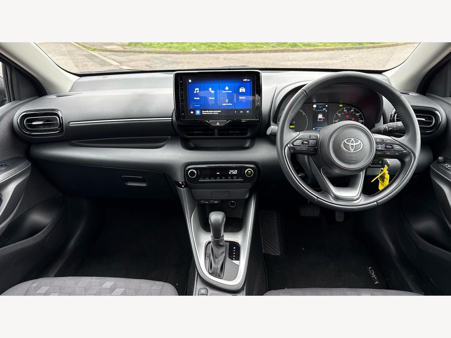 Used Toyota Yaris 2025 for sale - 78062884: Photo 7