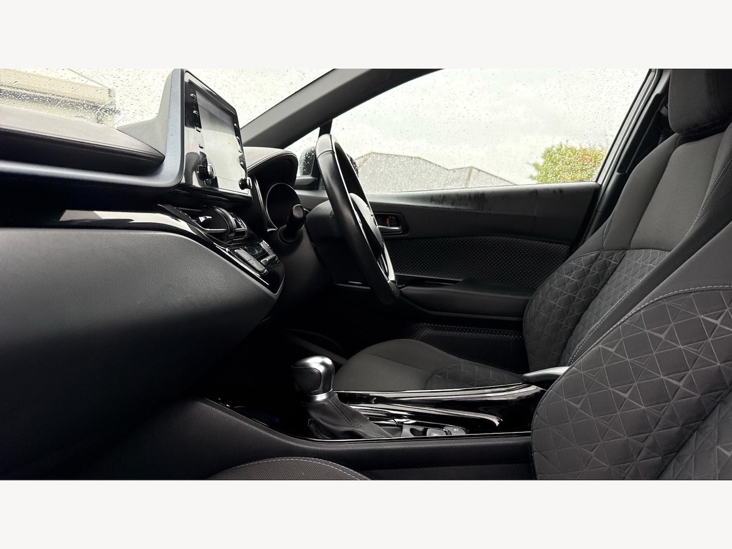 Used Toyota C-HR 2021 for sale - 76522059: Photo 12